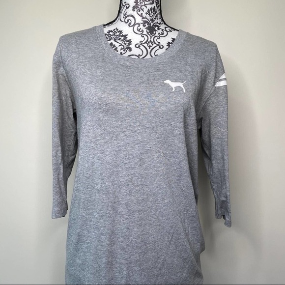 Victoria Secret’s PINK Gray 3/4 Sleeve T-Shirt Medium - Picture 2 of 9